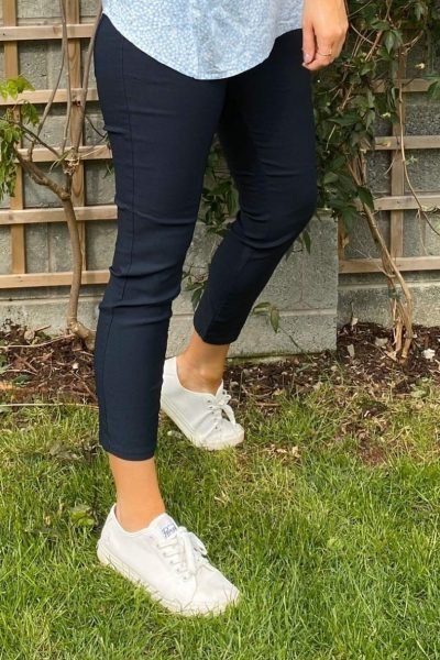 Shantal 7/8 Length Stretch Pants Navy Freequent
