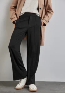 Straight Leg Pants with Highwaist 30" Leg Black Street One