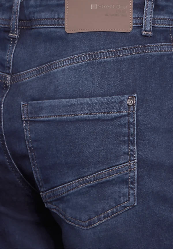 MOM Casual Jean HW Dark Blue Wash Street One - Image 3