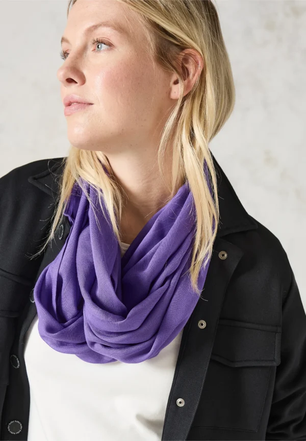 Solid Loop Scarf Wild Lilac Cecil