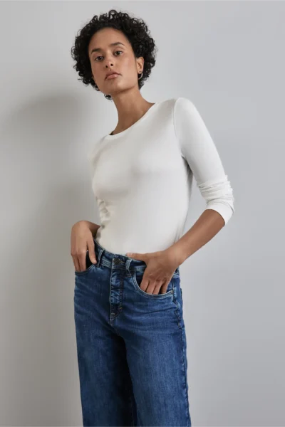 Interlock Long Sleeve Basic Off White Street One
