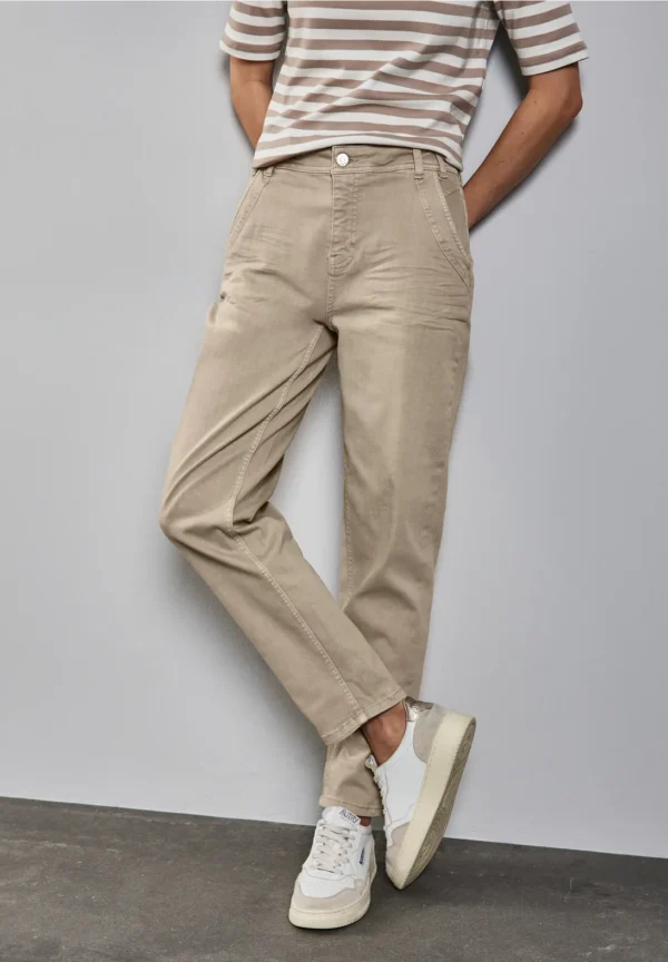 Tapered Leg Mom Denim 30 Beige Street One