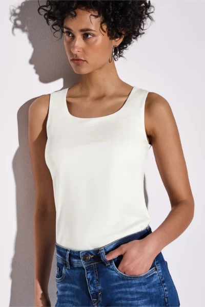 Gania Square Neck Top Off White Street One