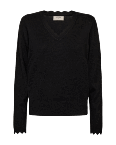 FQKatie Scalloped V-Neck Black Freequent