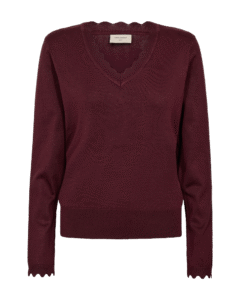 FQKatie Scalloped V-Neck Port Royale Freequent